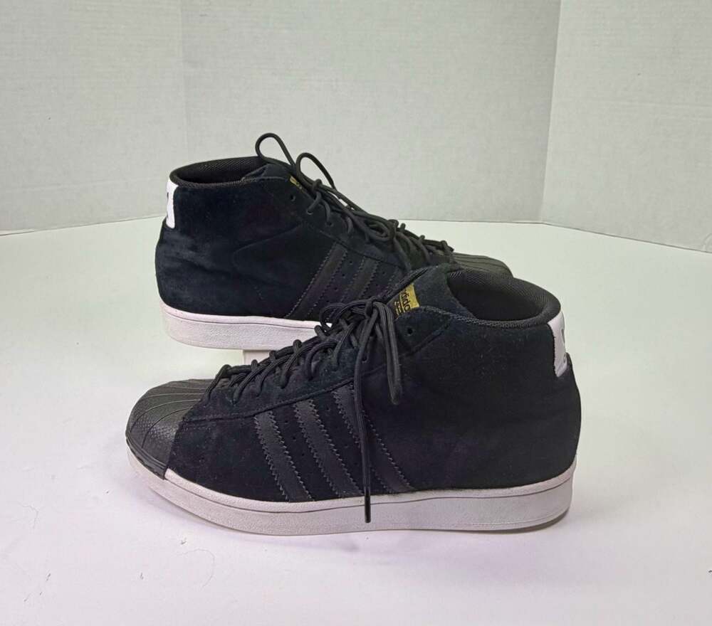 ADIDAS Pro Model 'Winterized' Core Black Suede Shell Toe S77916 Men’s 10 1/2